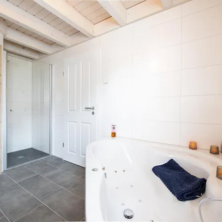 Maritimes Glück - A69928 Ferienhaus Nordhorn